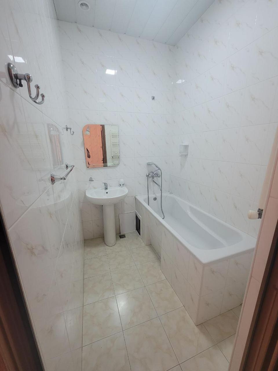 Tsaghkadzor Inn Guest House Eksteriør billede